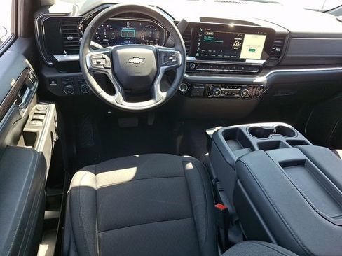 Used 2026 Chevrolet Silverado 1500 LT AWD/4WD image 11