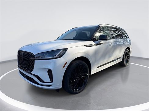 New 2026 Lincoln Aviator Reserve image 1