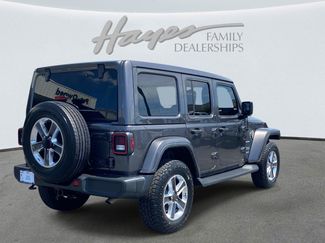 Used 2022 Jeep Wrangler Unlimited Sahara AWD/4WD video 3