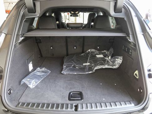 Used 2025 BMW iX xDrive50 image 26