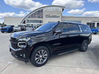 Used 2024 Chevrolet Suburban LT w/ Luxury Package