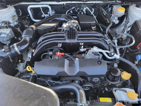 Used 2017 Subaru Outback 2.5i Premium image 29