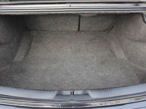 Used 2019 Chrysler 300 S RWD image 13