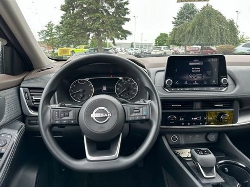 Certified 2023 Nissan Rogue SV AWD/4WD image 16