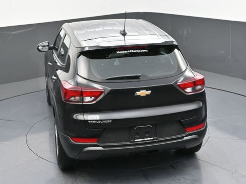 Certified 2025 Chevrolet TrailBlazer LS image 42