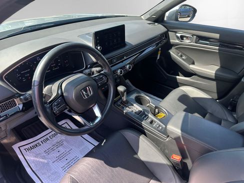 Used 2022 Honda Civic Sport Touring image 10
