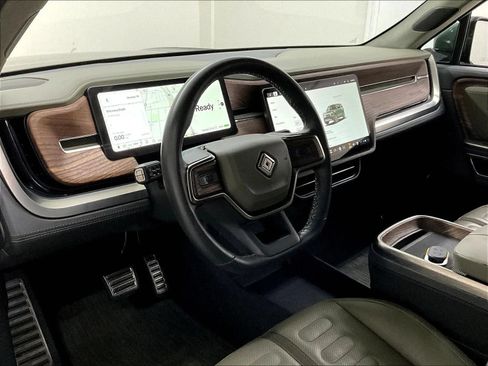 Used 2024 Rivian R1S Adventure Dual AWD/4WD image 10