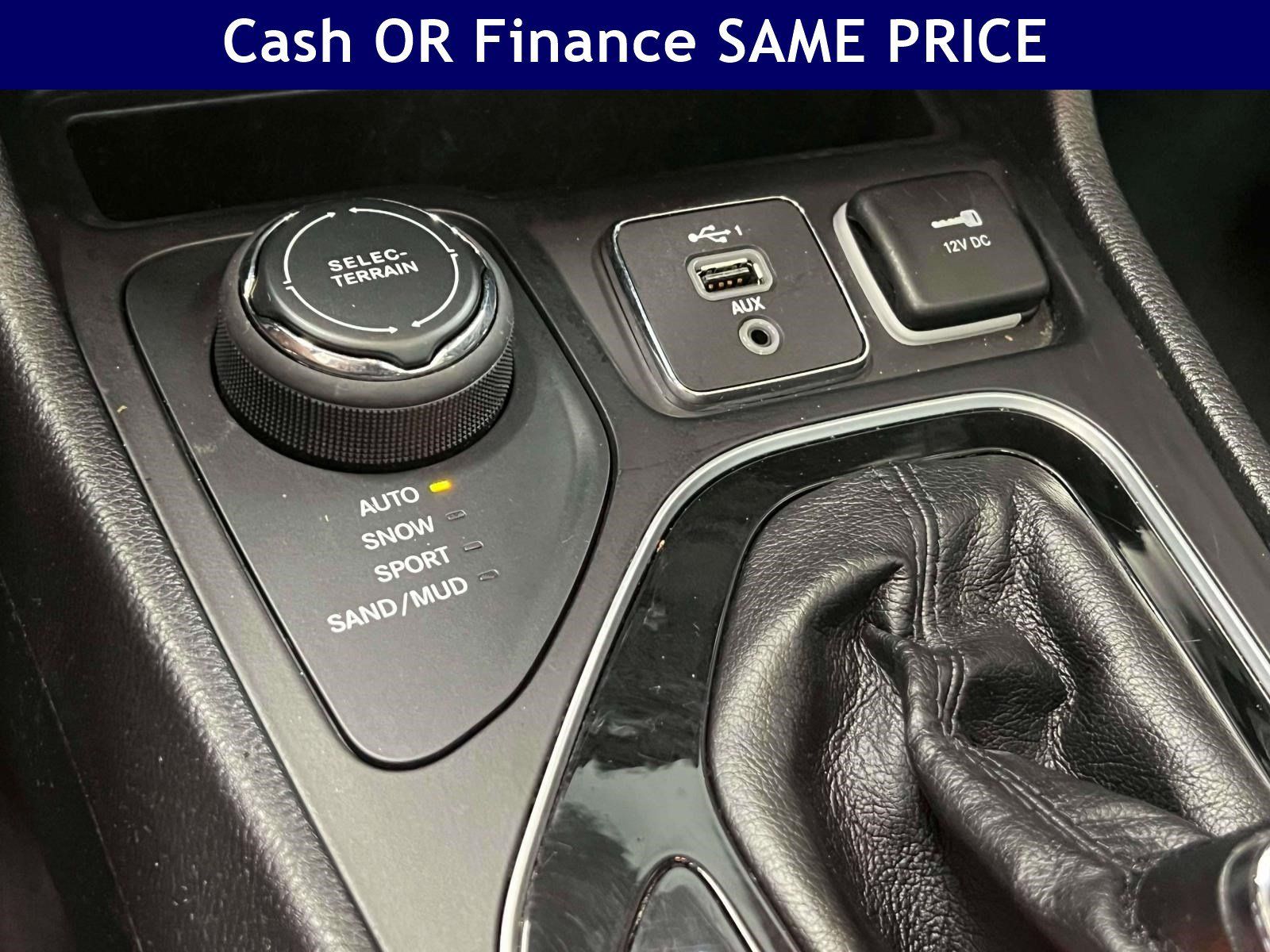 Used 2022 Jeep Cherokee Limited AWD/4WD image 24