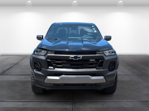 Used 2024 Chevrolet Colorado Trail Boss w/ Advanced Trailering Package AWD/4WD image 6