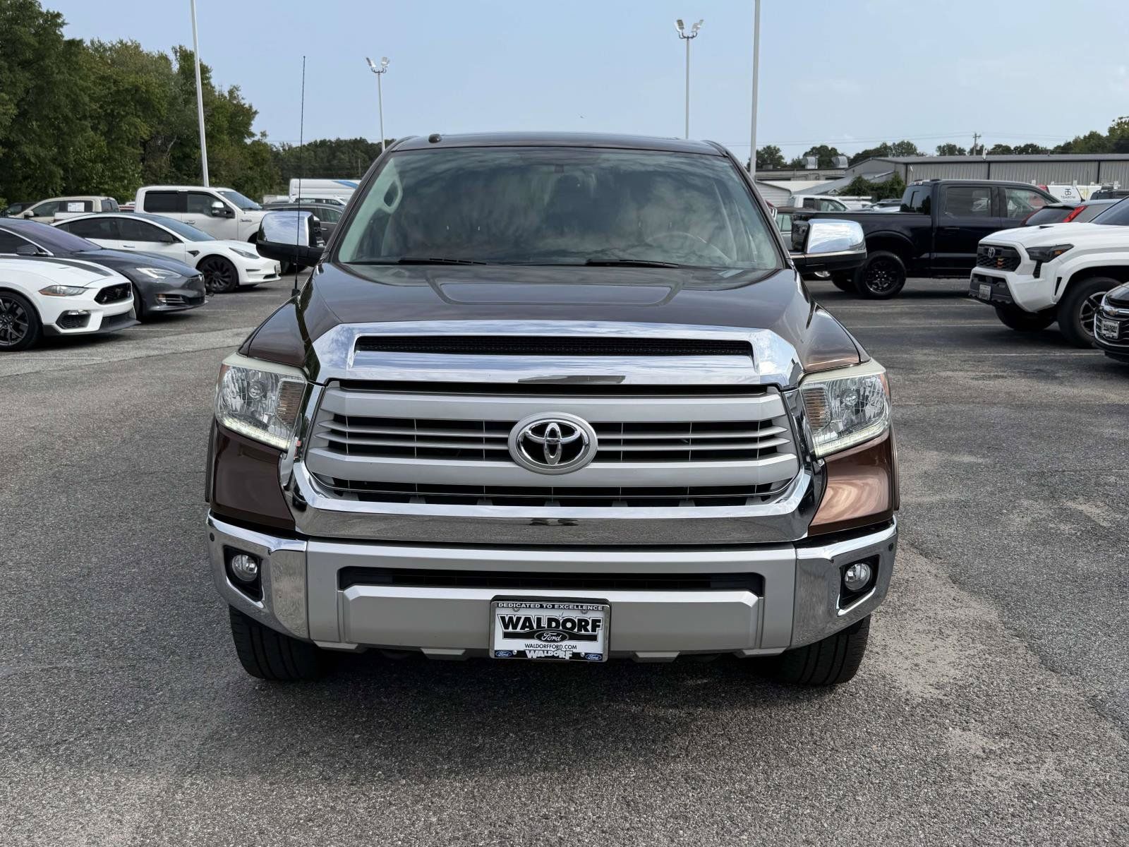 Used 2014 Toyota Tundra 1794 Edition AWD/4WD image 6