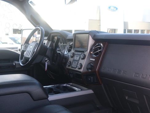 Used 2016 Ford F350 Lariat w/ Chrome Package AWD/4WD image 31