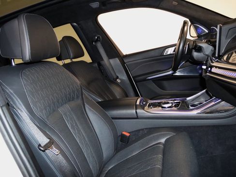 Used 2024 BMW X7 M60i image 67