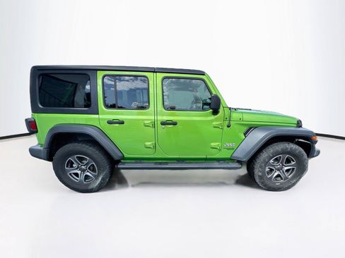 Used 2018 Jeep Wrangler Unlimited Sport S AWD/4WD image 6