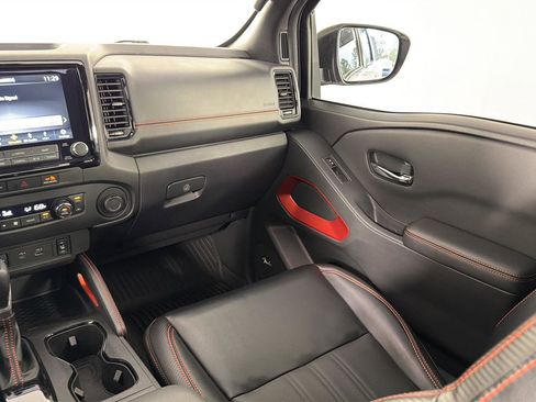 Used 2023 Nissan Frontier PRO-4X w/ Pro-4X Premium Package AWD/4WD image 20