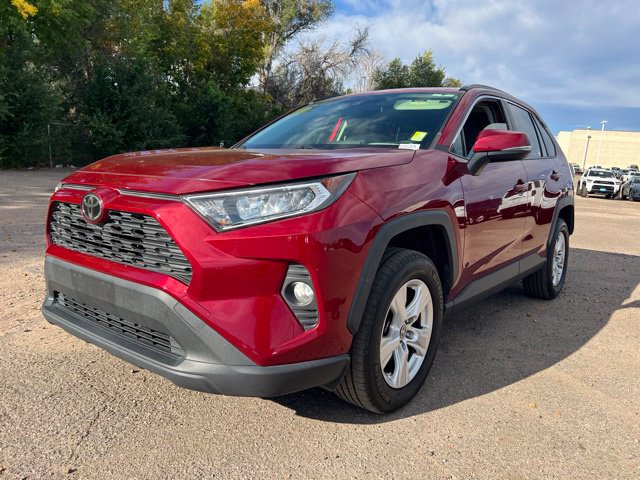 Used 2019 Toyota RAV4 XLE w/ Convenience Package AWD/4WD image 1