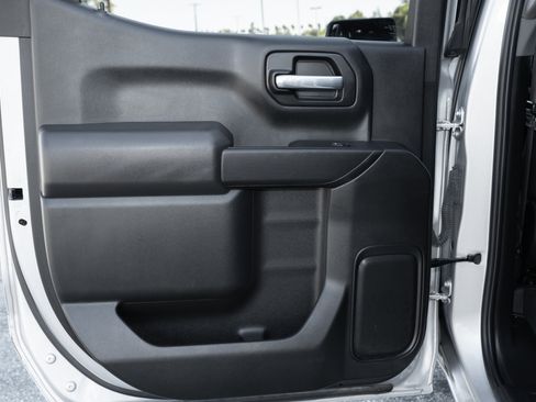 Used 2022 Chevrolet Silverado 1500 Custom image 35