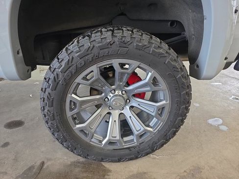 Used 2024 Chevrolet Silverado 1500 RST w/ Convenience Package II image 33