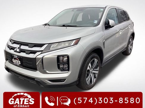 Used 2025 Mitsubishi Outlander Sport SE AWD/4WD image 5