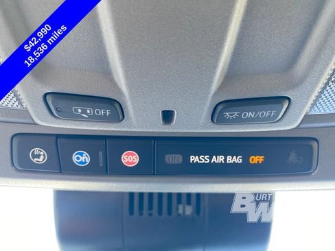 Used 2023 Chevrolet Silverado 1500 RST AWD/4WD image 29