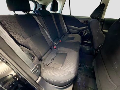 Used 2023 Subaru Outback Premium AWD/4WD image 14