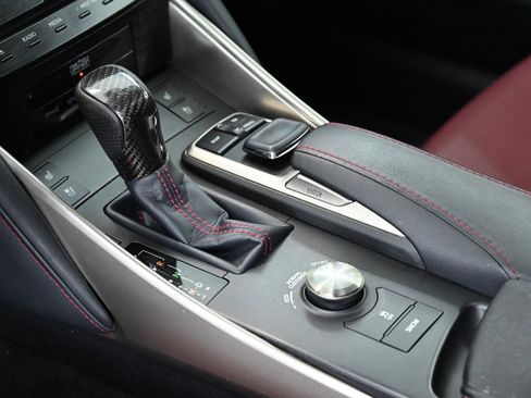 Used 2017 Lexus IS 350 F Sport w/ F Sport Package image 31