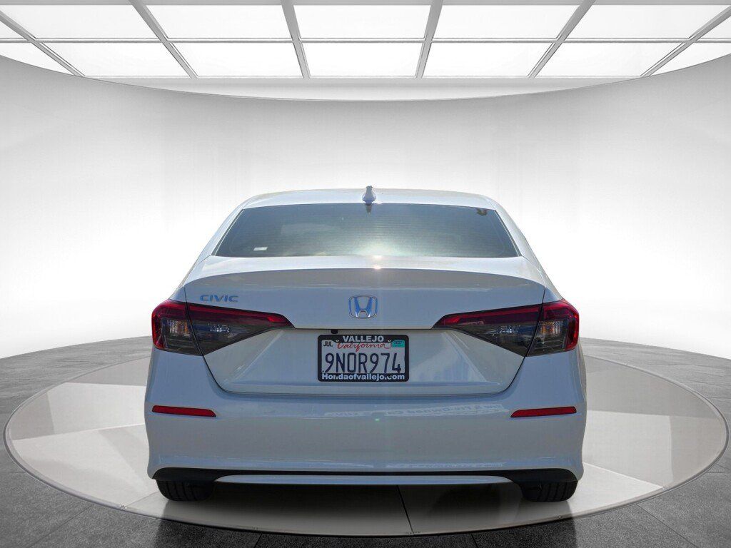 Certified 2024 Honda Civic EX image 4