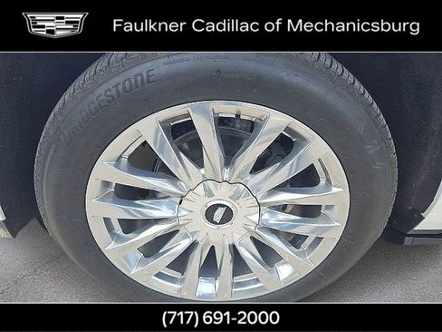 Used 2024 Cadillac Escalade ESV Premium Luxury w/ Performance Package AWD/4WD image 7