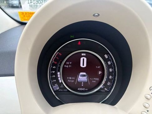 Used 2017 FIAT 500 Pop FWD image 17