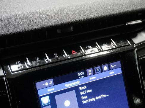 Certified 2024 Jeep Grand Cherokee L Laredo image 24