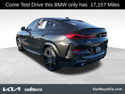 Used 2024 BMW X6 xDrive40i w/ Premium Package image 5