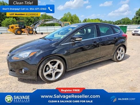 Used 2014 Ford Focus Titanium FWD image 1