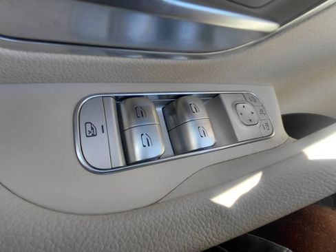 Used 2020 Mercedes-Benz GLE 350 4MATIC image 24