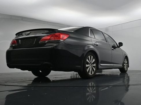 Used 2011 Toyota Avalon Limited FWD image 22