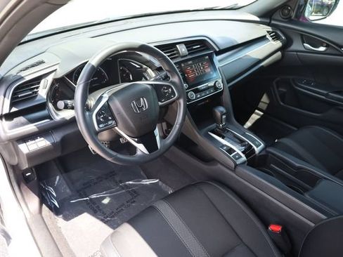 Used 2020 Honda Civic Sport image 11