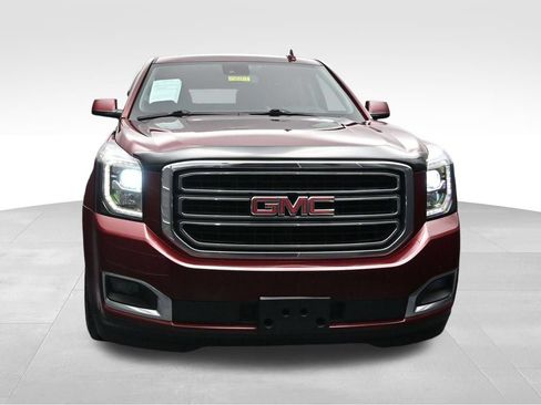 Used 2020 GMC Yukon XL SLT w/ Open Road Package AWD/4WD image 8