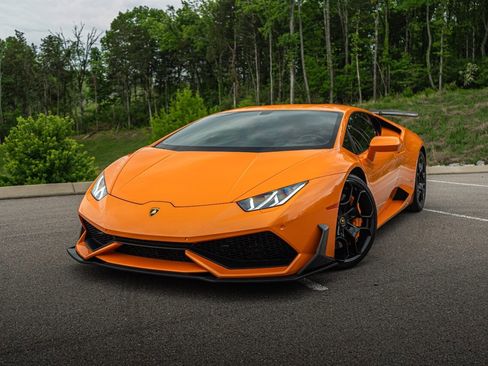 Used 2017 Lamborghini Huracan LP 610-4 AWD/4WD image 86