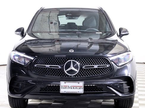 Used 2026 Mercedes-Benz GLC 300 4MATIC image 2