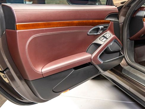 Used 2015 Porsche 911 4 Coupe image 38