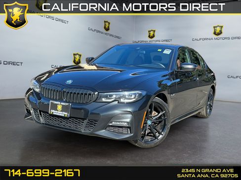 Used 2022 BMW 330e w/ M Sport Package image 1