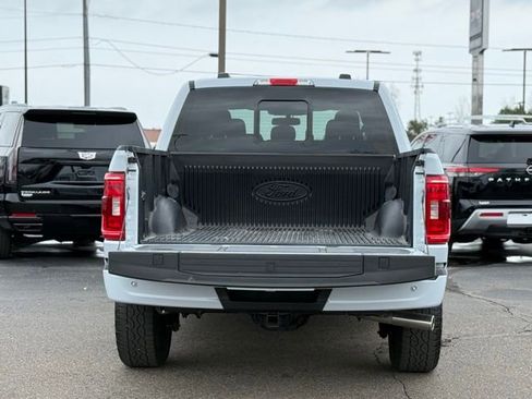 Certified 2022 Ford F150 XLT w/ Equipment Group 302A High image 40