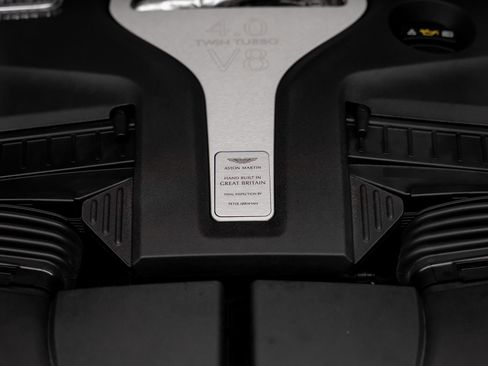 Used 2023 Aston Martin DBX AWD/4WD image 79
