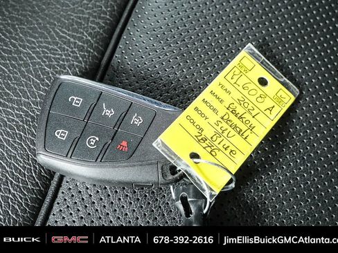 Used 2021 GMC Yukon XL Denali w/ Denali Premium Package image 44