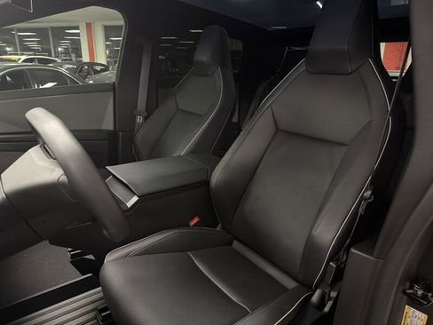 Used 2025 Tesla Cybertruck Cyberbeast image 32