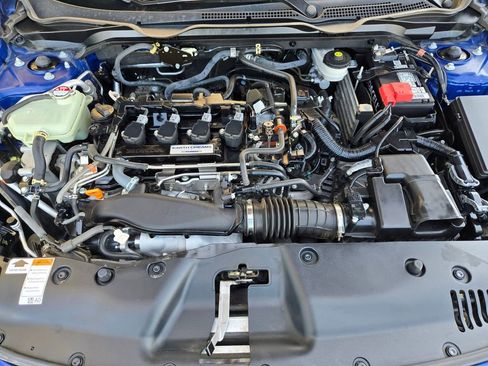 Used 2019 Honda Civic Touring image 31