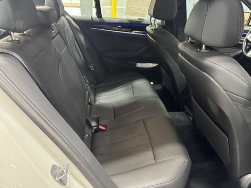 Used 2023 BMW 530i xDrive w/ M Sport Package AWD/4WD image 33