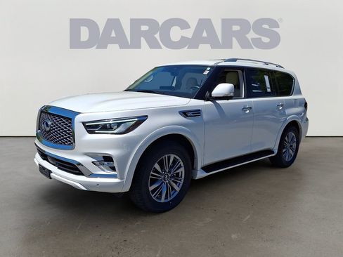 Used 2022 INFINITI QX80 Luxe w/ Cargo Package AWD/4WD image 3