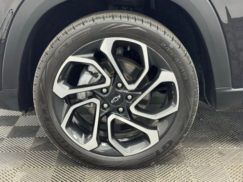 Used 2024 Chevrolet Trax RS w/ Driver Confidence Package image 13