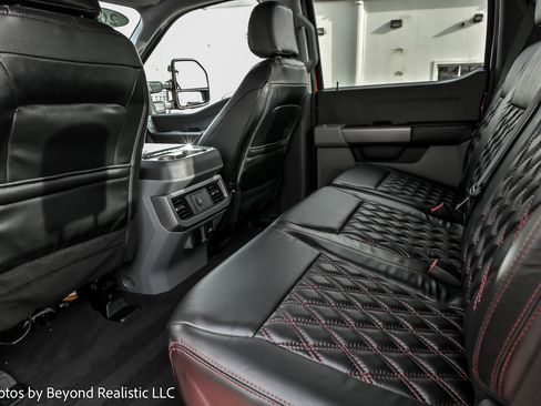 Used 2024 Ford F250 XLT image 24