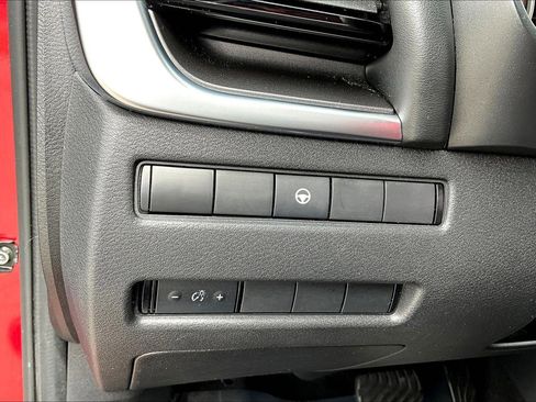 Certified 2022 Nissan Rogue SV AWD/4WD image 37