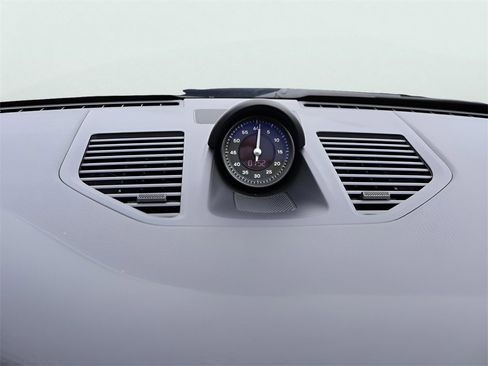 Used 2020 Porsche 911 Carrera 4S image 22